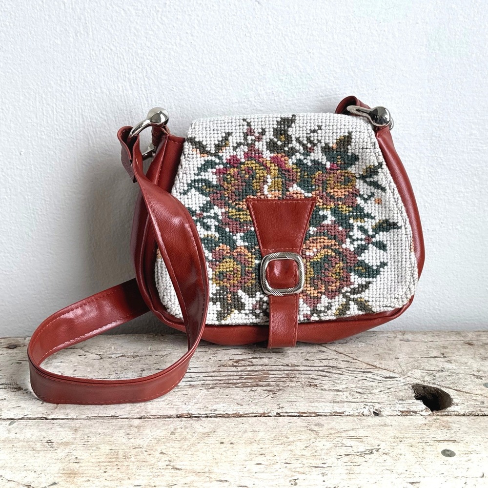 Vintage Floral Needlepoint Tapestry Crossbody Bag Rust Faux Leather Saddle Bag